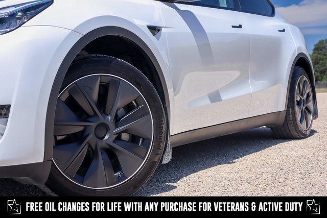 Used 2023 Tesla Model Y Long Range with VIN 7SAYGDEEXPA077531 for sale in Boerne, TX