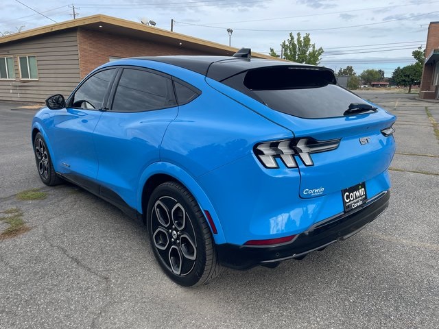 2022 Ford Mustang Mach-E GT photo 13