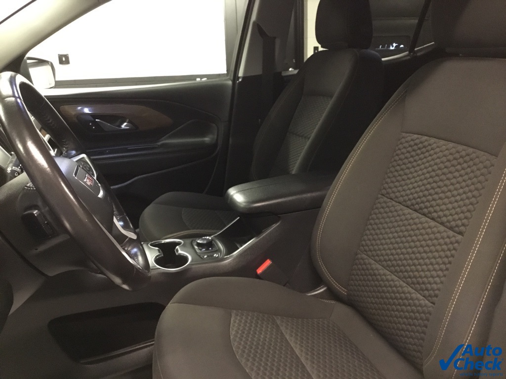 2021 Gmc Terrain SLE photo 19