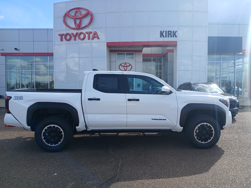 2025 Toyota Tacoma TRD Off Road's photo