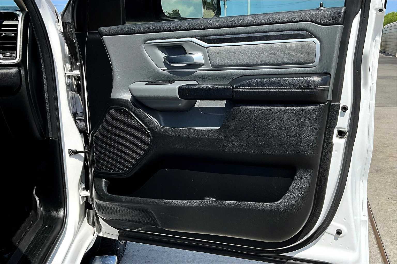 2020 Ram 1500 Big Horn photo 21