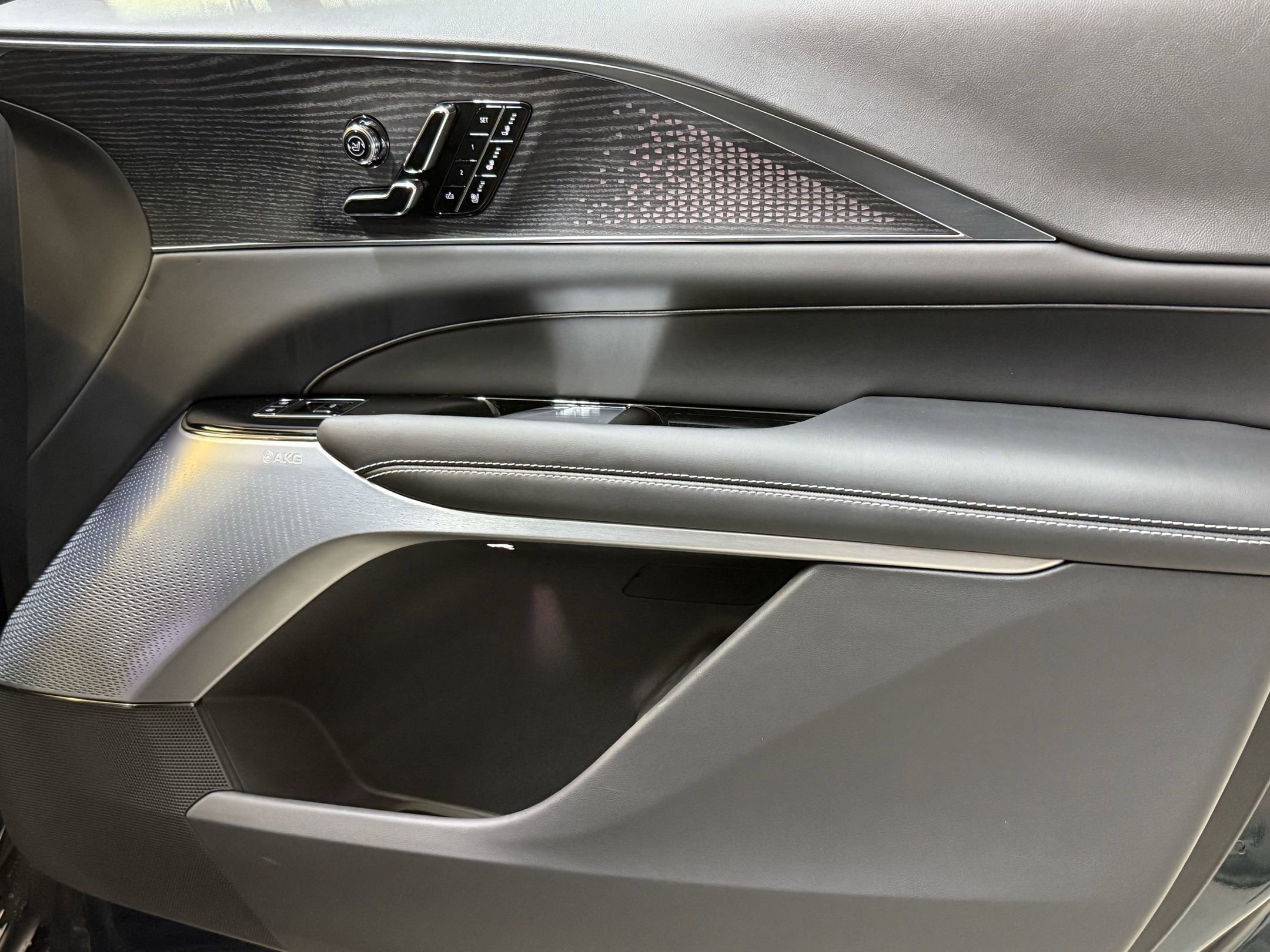 2026 Cadillac Lyriq photo 49