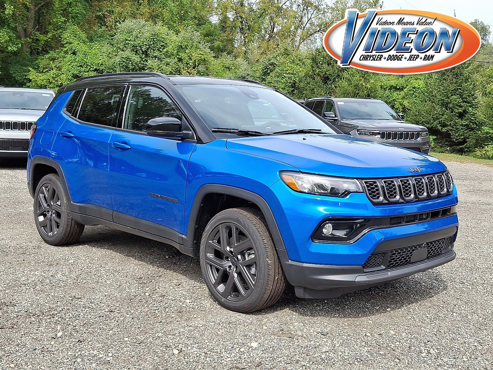 2026 Jeep Compass Limited Altitude's photo