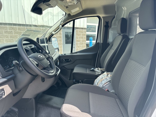 2025 Ford Transit Cargo Van photo 11