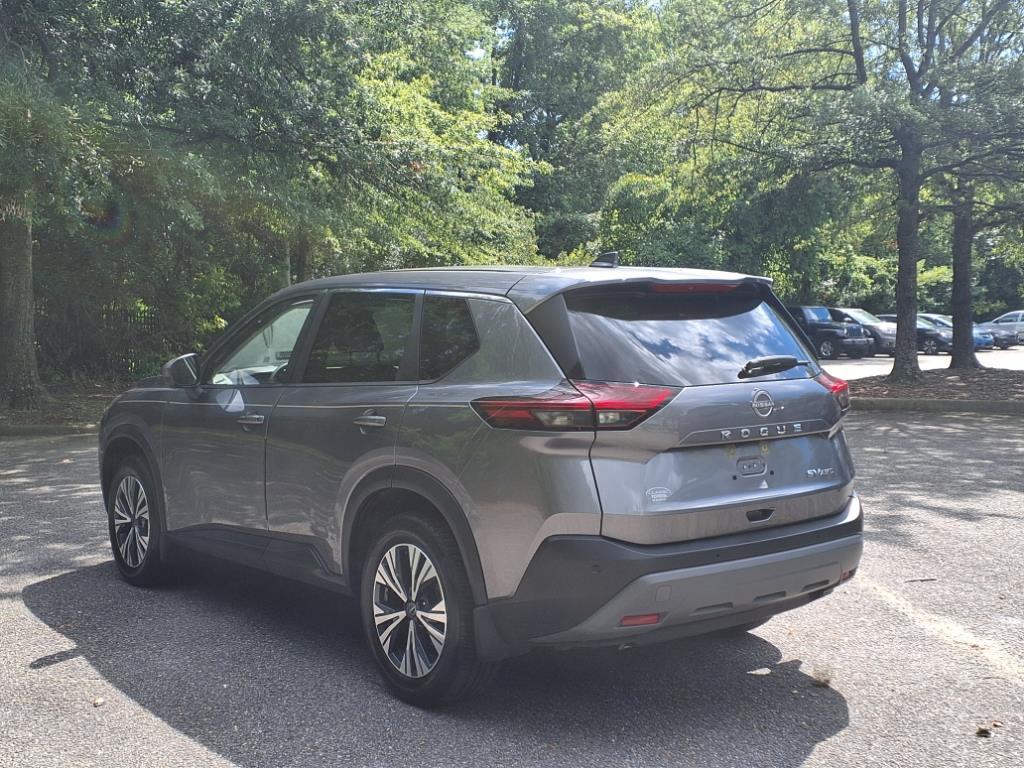 2023 Nissan Rogue SV photo 5
