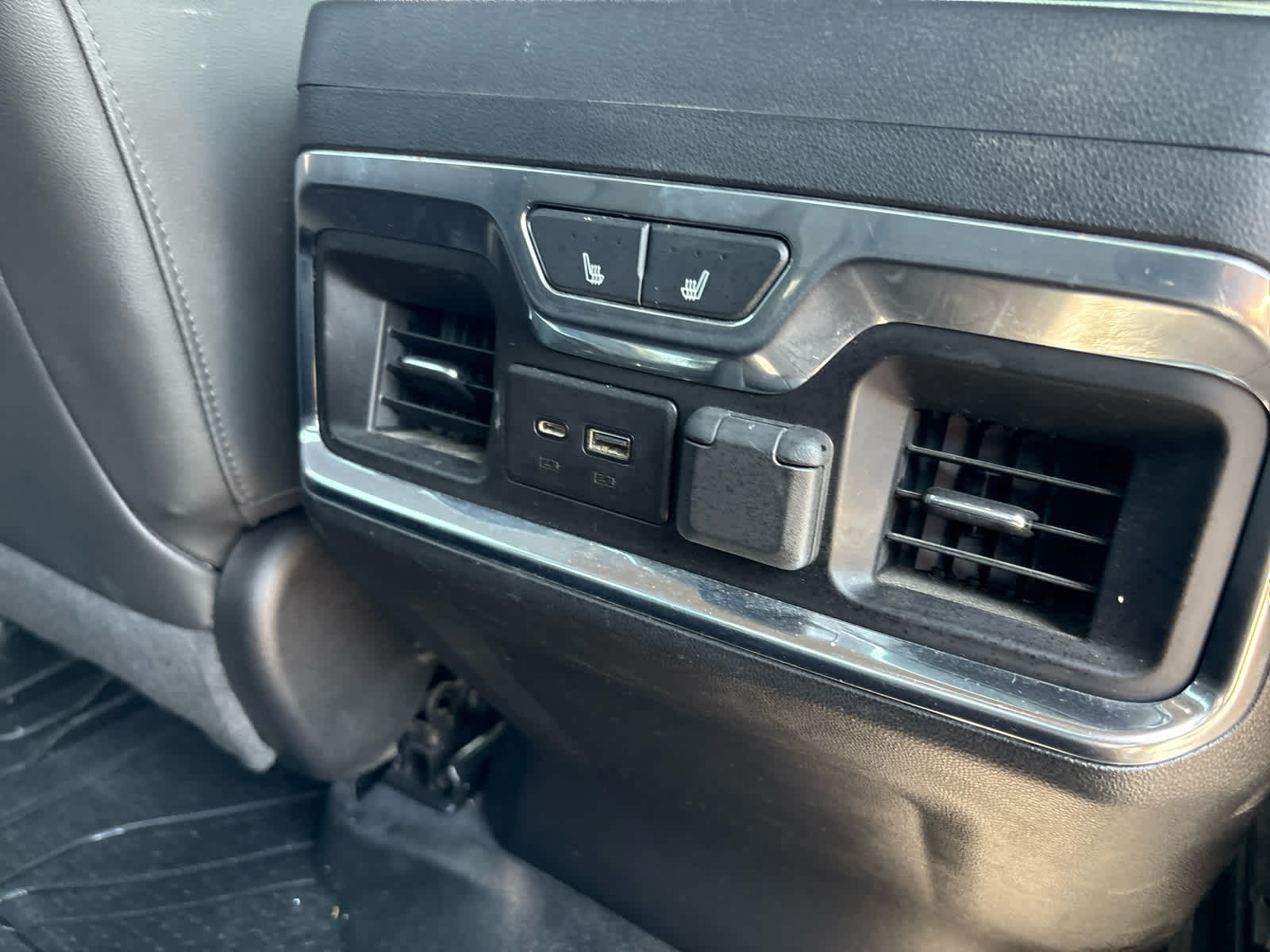 2020 Chevrolet Silverado 2500HD LTZ photo 37