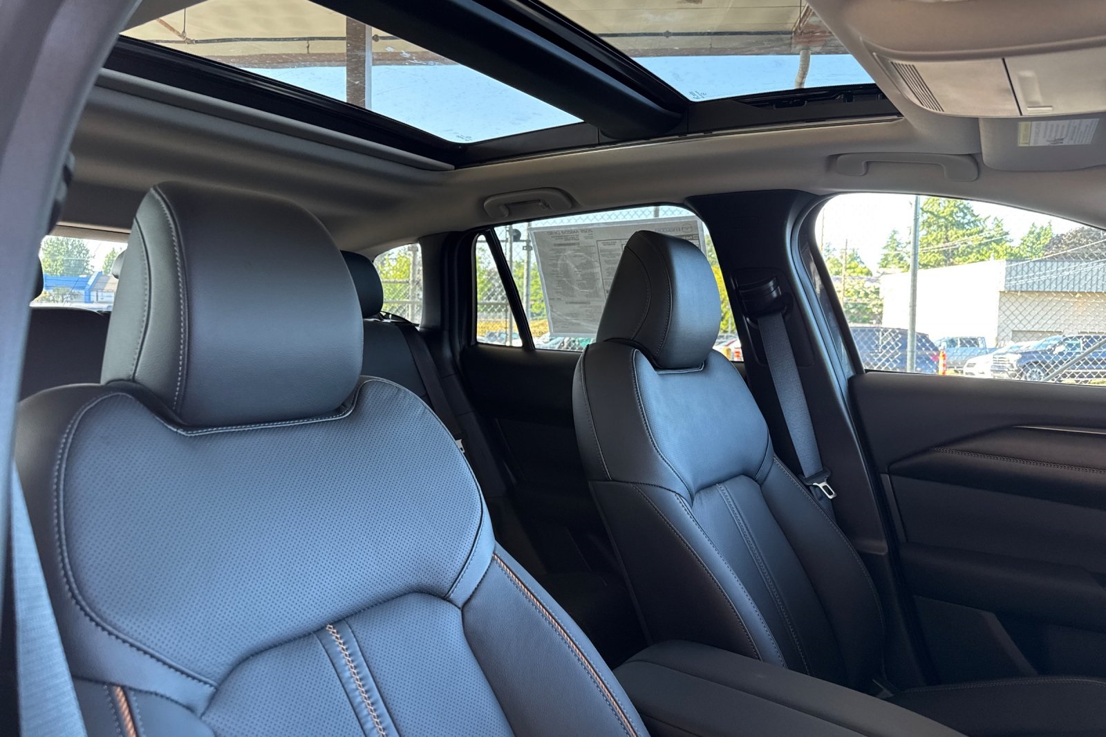 2025 Mazda CX-50 Premium Plus photo 15