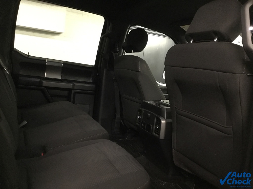 2017 Ford F-150 XLT photo 35