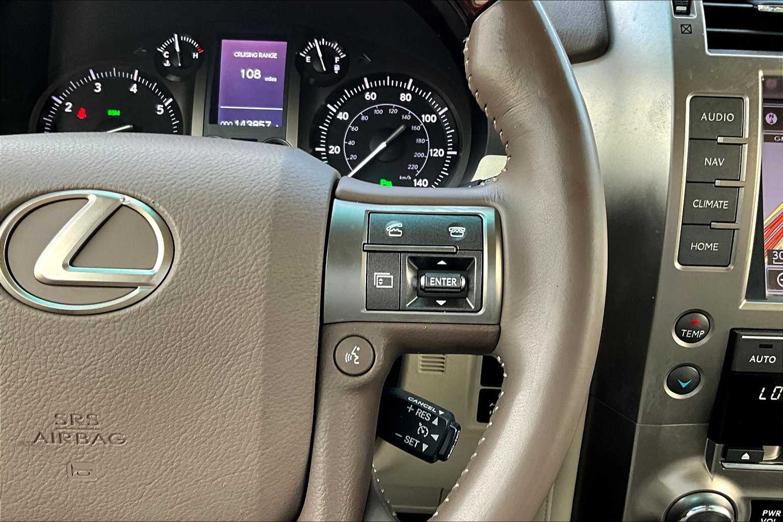 2015 Lexus GX 460 Premium photo 22