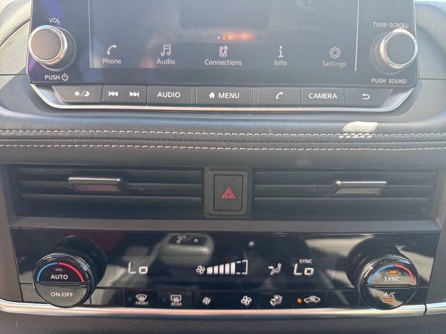 2023 Nissan Rogue SV photo 27