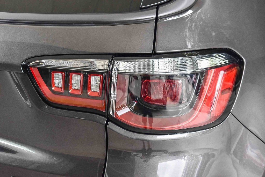 2022 Jeep Compass Trailhawk photo 6