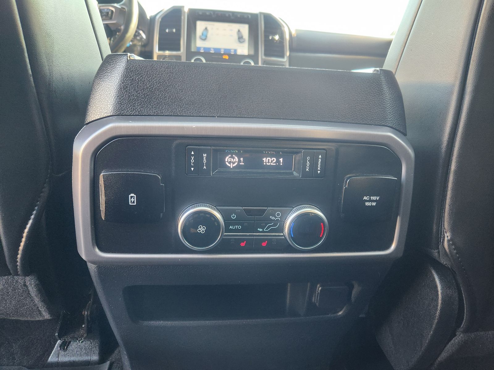 2020 Ford Expedition Platinum photo 38