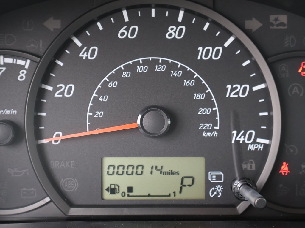 2024 Mitsubishi Mirage G4 ES photo 40