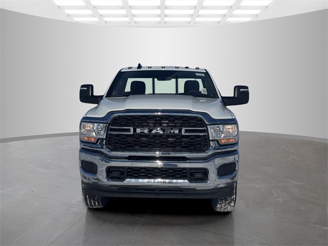 2024 Ram 2500 Tradesman photo 2