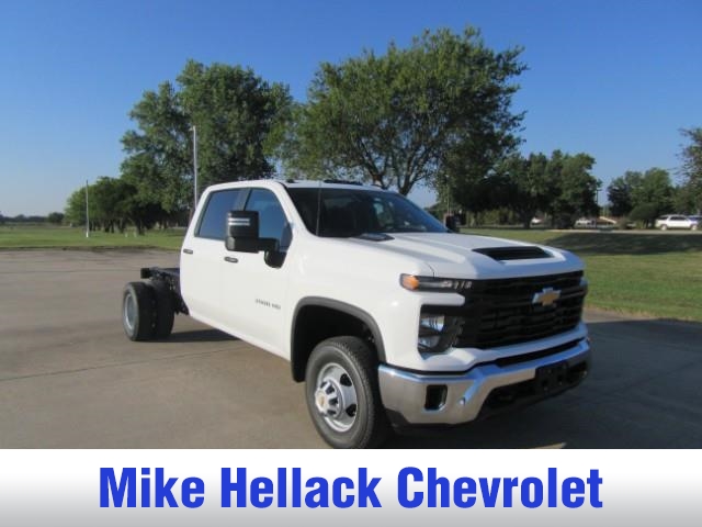 2026 Chevrolet Silverado 3500HD Work Truck's photo