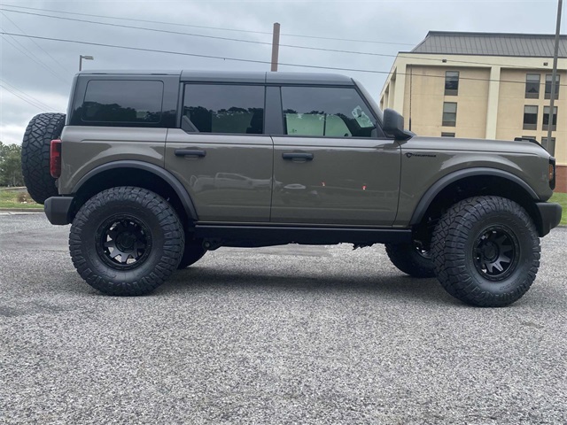 2025 Ford Bronco Big Bend photo 2