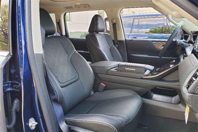 2025 Infiniti QX80 Luxe photo 12