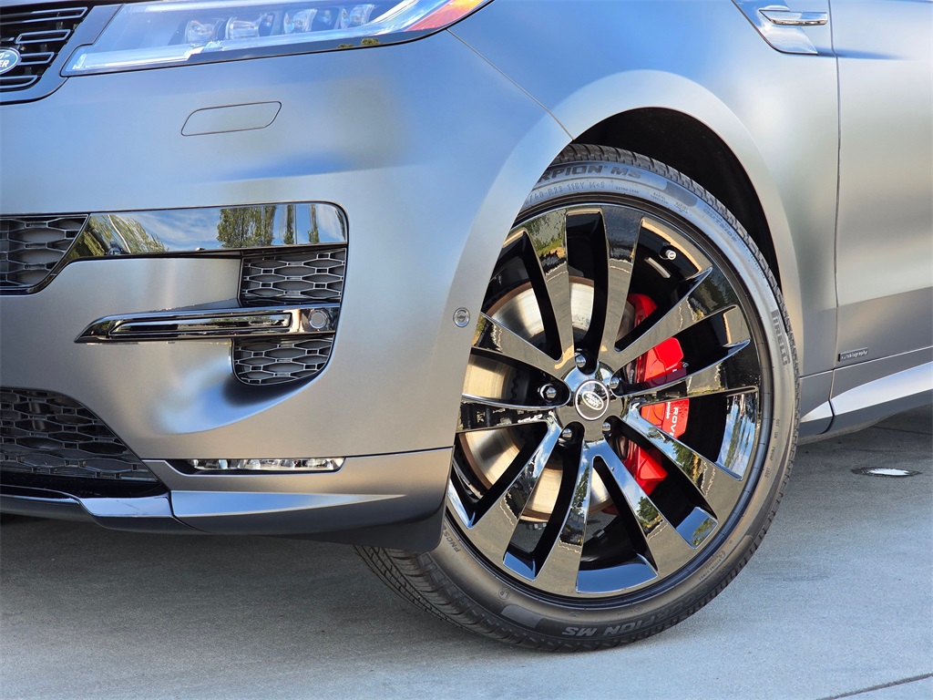 2025 Land Rover Range Rover Sport Autobiography PHEV photo 2