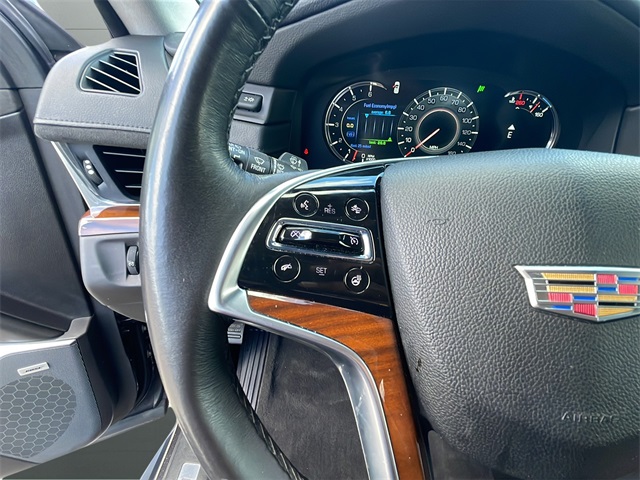 2017 Cadillac Escalade Luxury photo 8