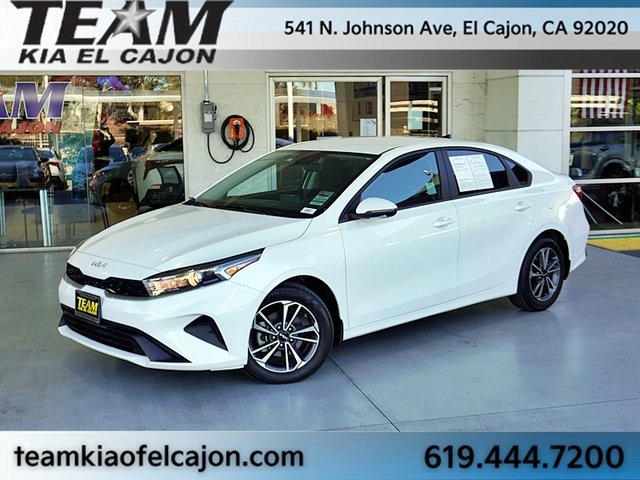 2024 Kia Forte LXS's photo