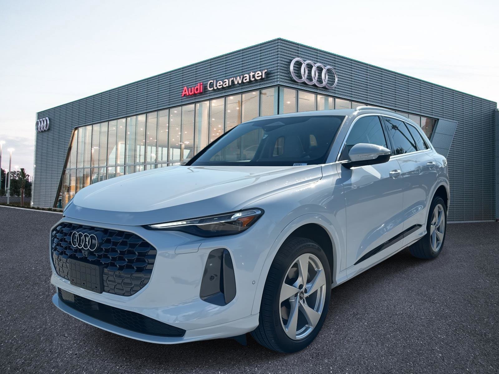 2025 Audi New Q5 Premium Plus's photo