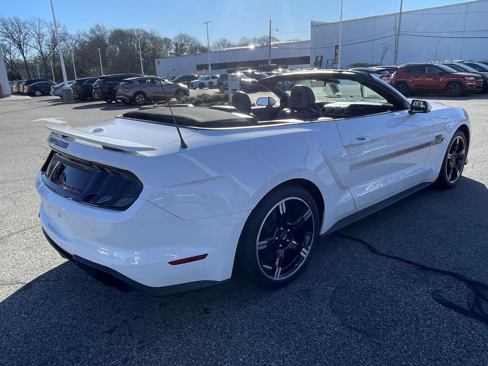 2021 Ford Mustang GT Premium photo 2