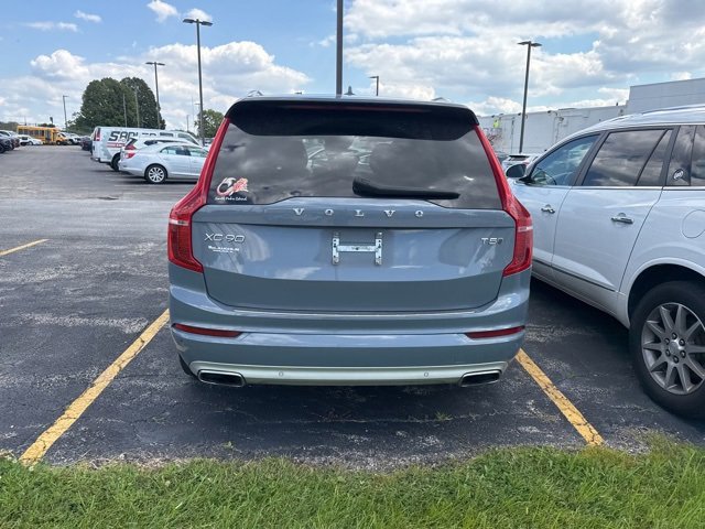2020 Volvo XC90 Momentum photo 7