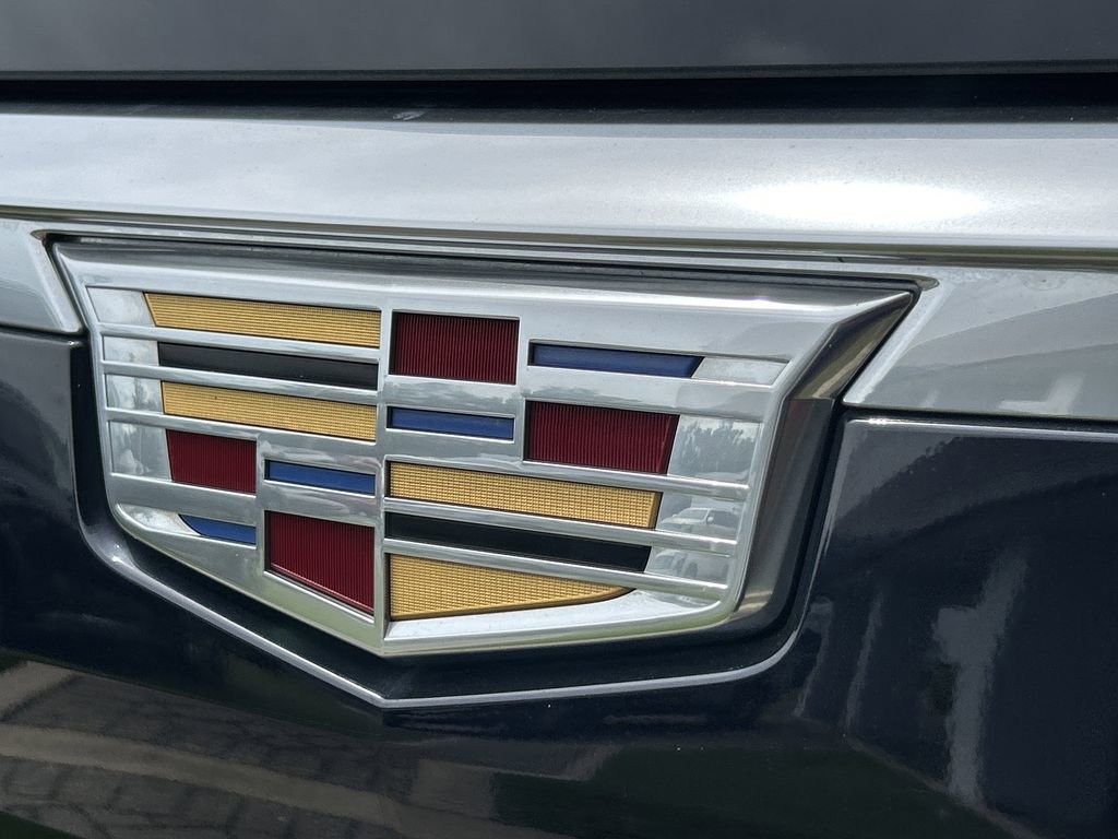 2021 Cadillac Escalade Premium Luxury photo 9