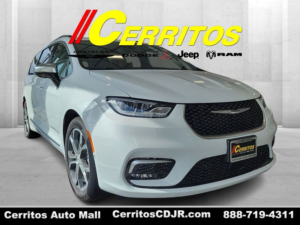 2026 Chrysler Pacifica