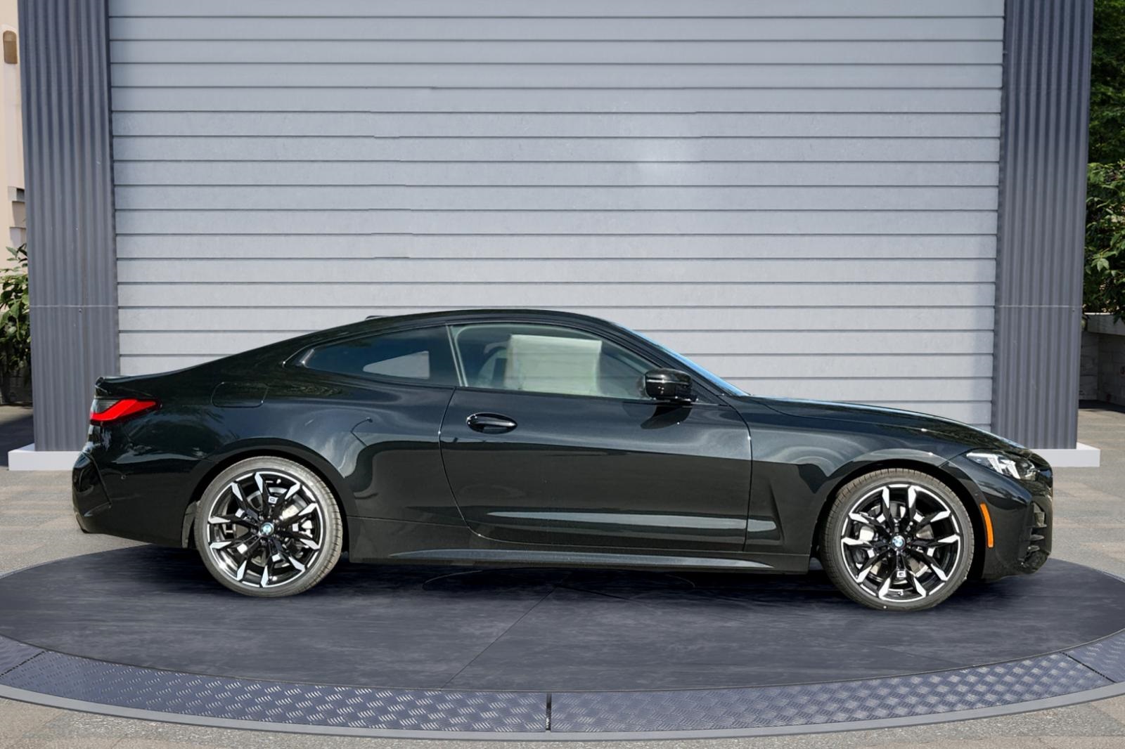 2026 Bmw 430i photo 3