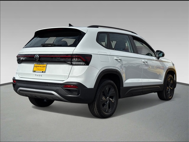2025 Volkswagen Taos S photo 4