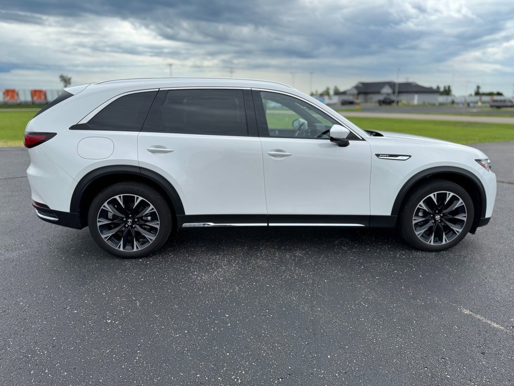 2024 Mazda CX-90 Premium Plus photo 6