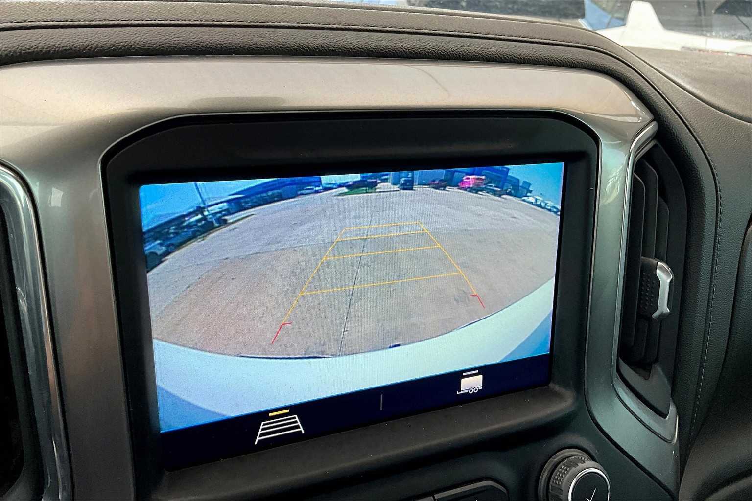 2022 Chevrolet Silverado 1500 RST photo 22