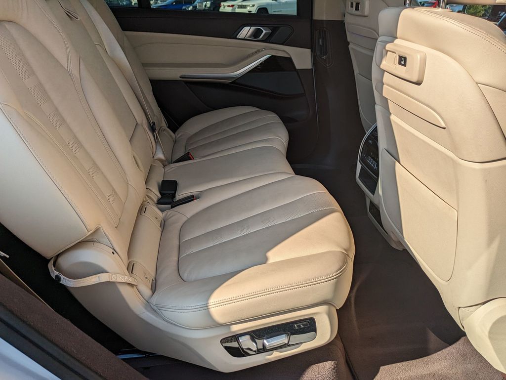 2019 Bmw X7 xDrive40i photo 25