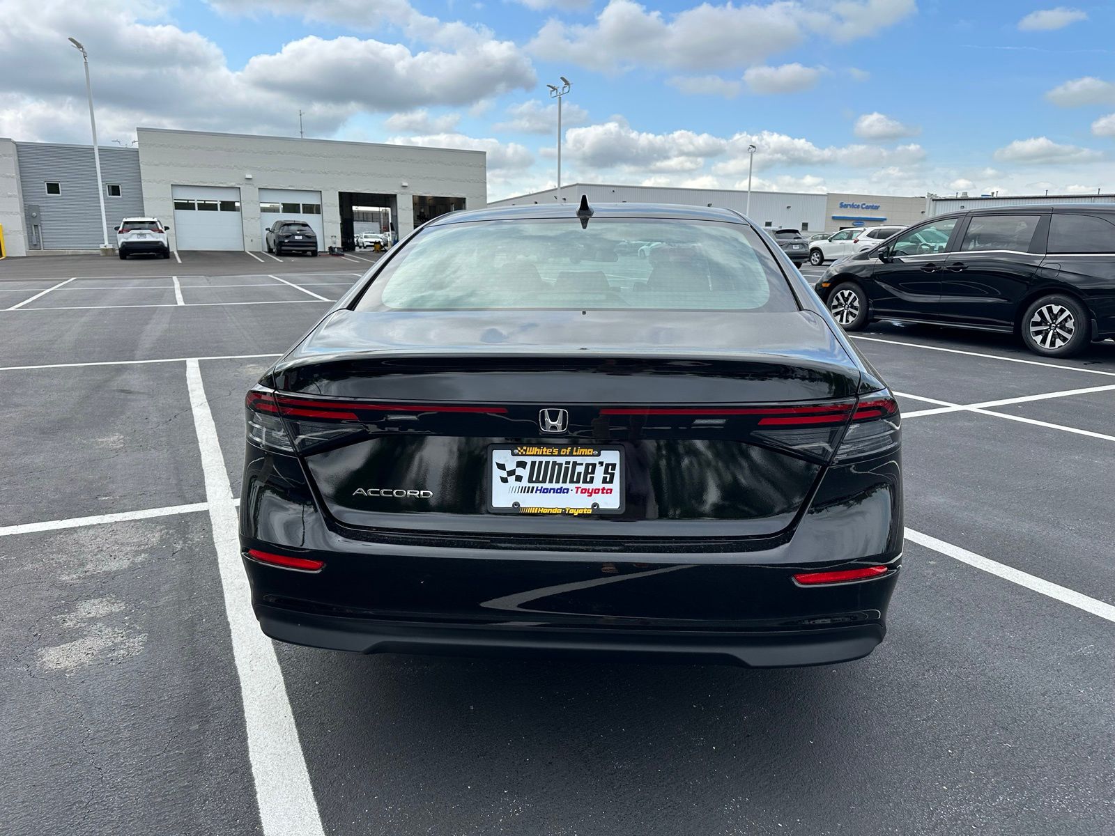 2025 Honda Accord 1.5T SE photo 2
