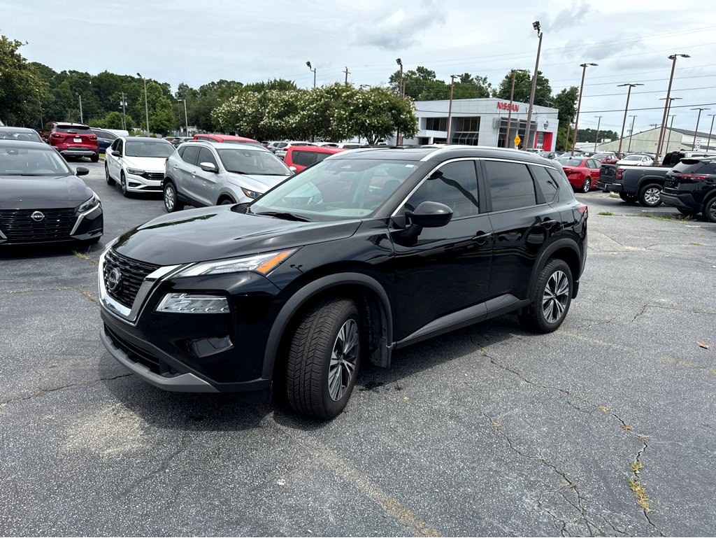 2023 Nissan Rogue SV photo 3