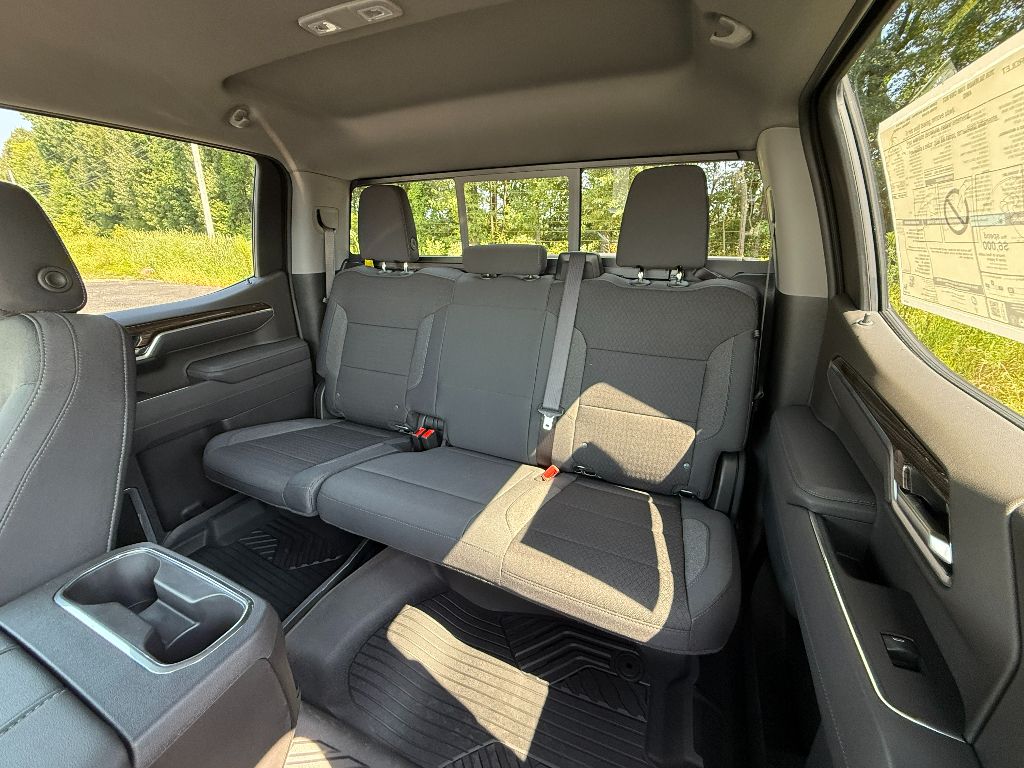 2026 Chevrolet Silverado 1500 RST photo 22