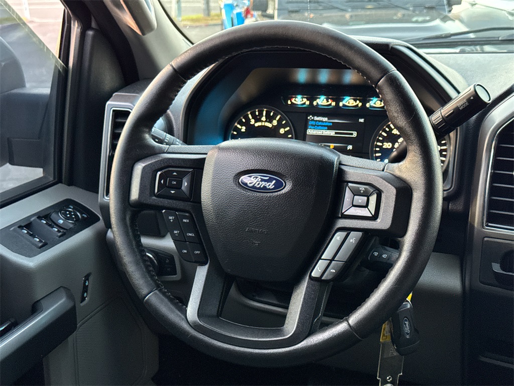 2019 Ford F-150 XLT photo 24