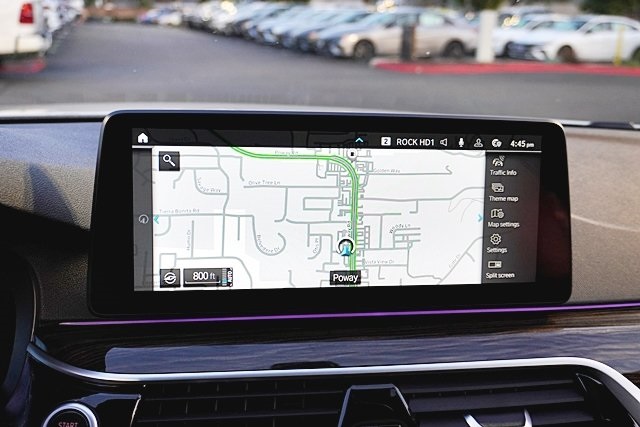 Used 2023 White BMW 530e iPerformance image 26