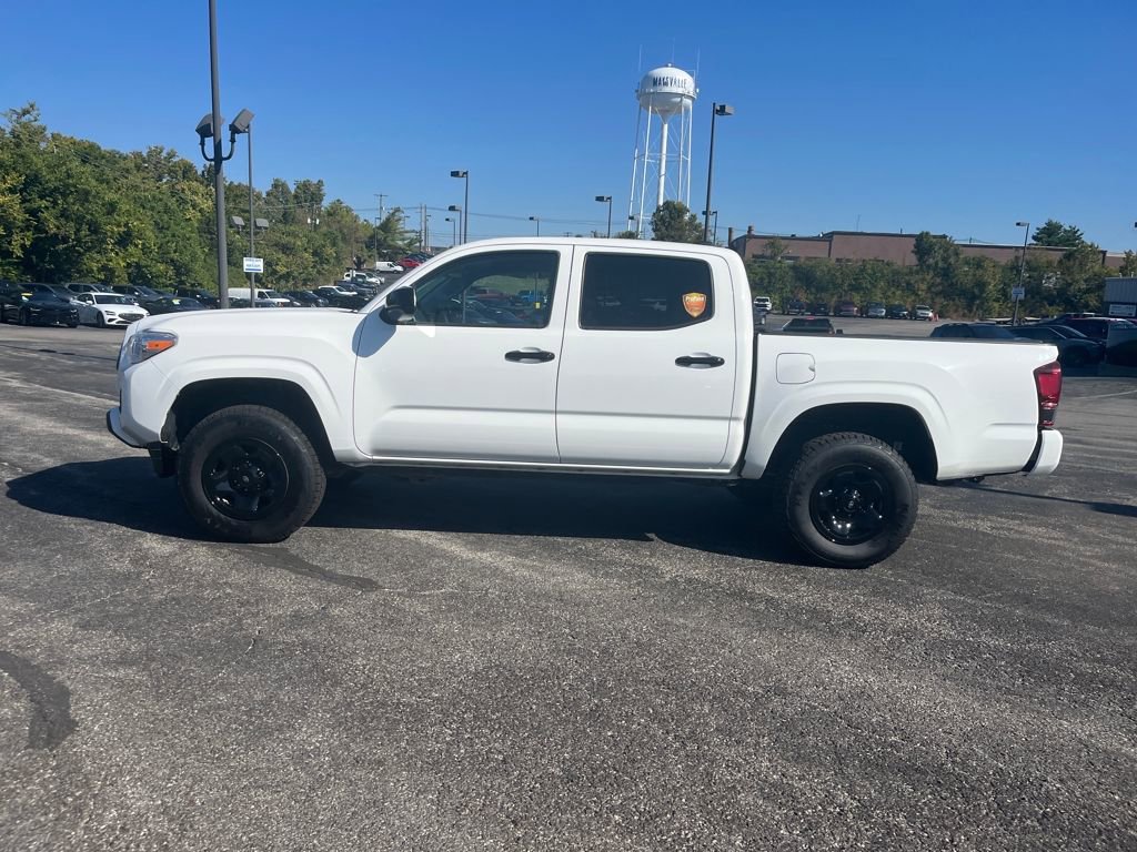 2021 Toyota Tacoma SR V6 photo 2