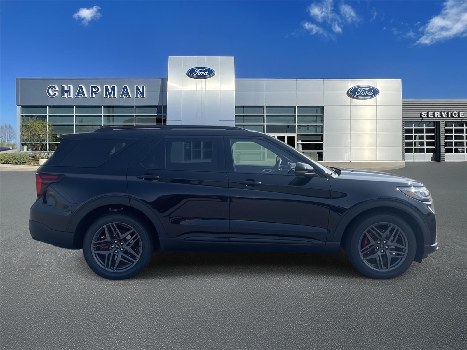 2025 Ford Explorer ST photo 11
