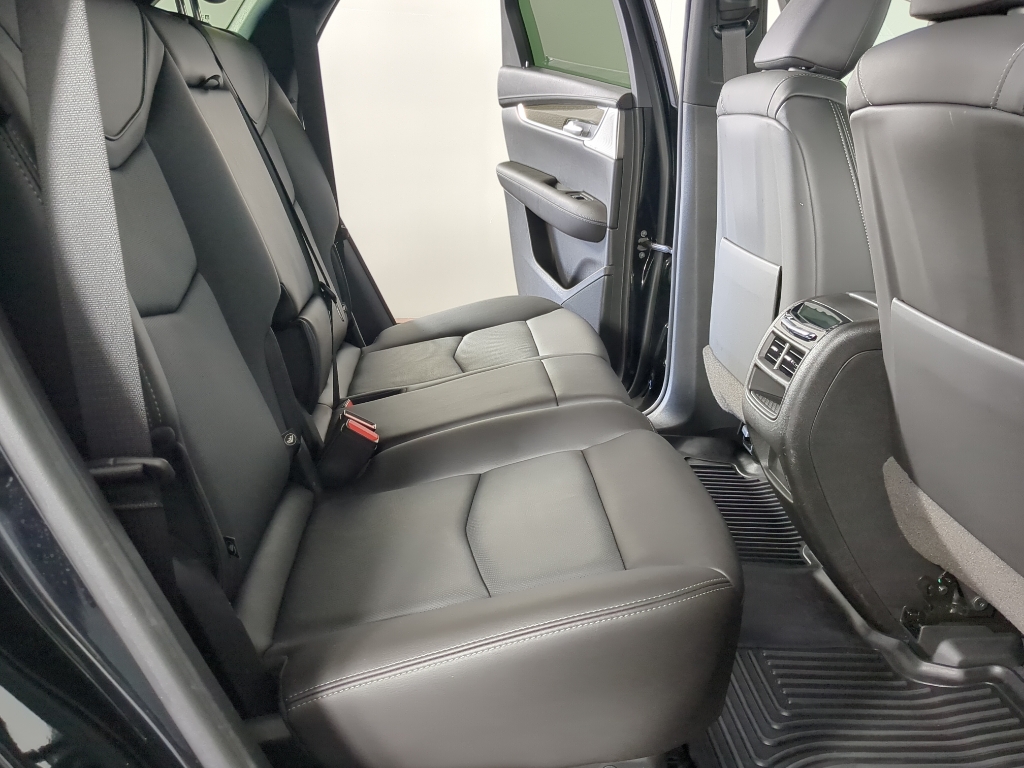 2023 Cadillac XT5 Sport photo 8