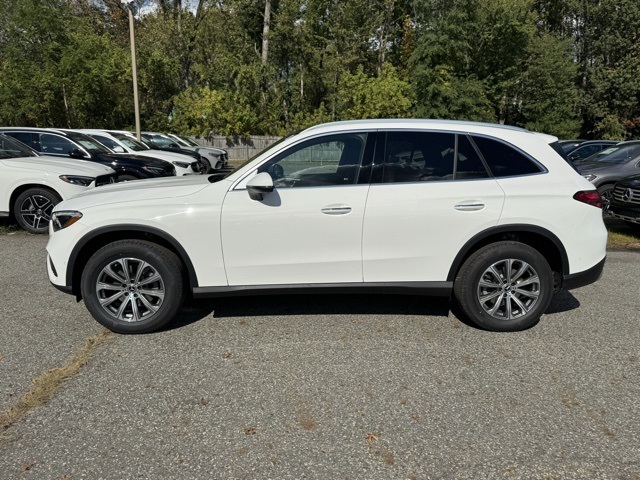 2026 Mercedes Benz GLC 300 4MATIC photo 4
