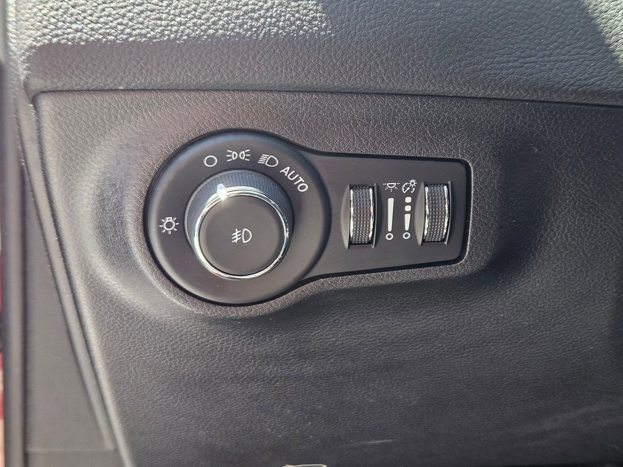 2021 Jeep Compass Latitude photo 18