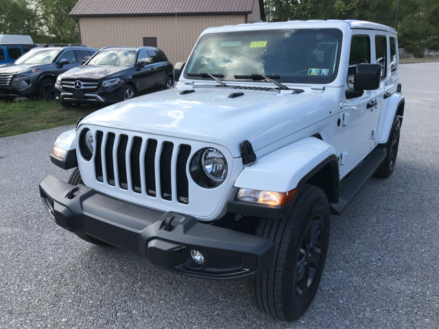 2021 Jeep Wrangler Unlimited Sahara Altitude photo 3