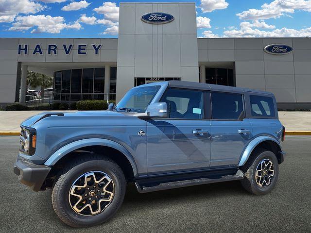 2025 Ford Bronco 4-Door Outer Banks's photo