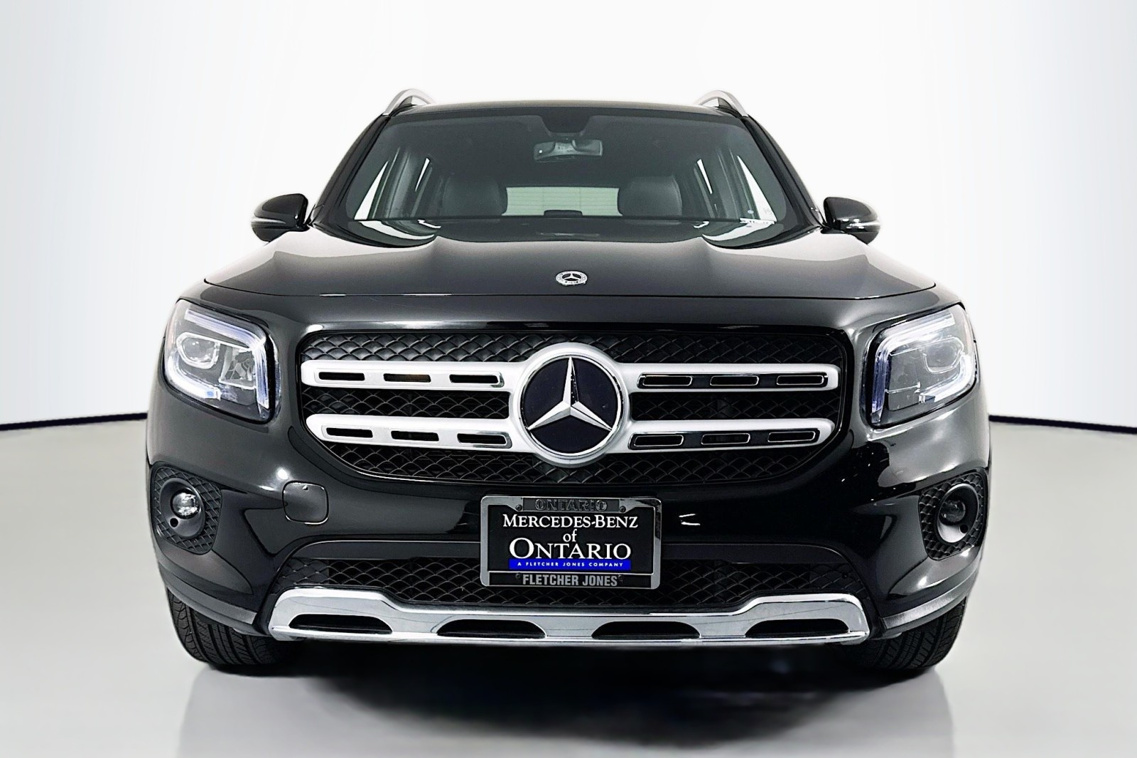 2022 Mercedes Benz GLB 250 photo 2