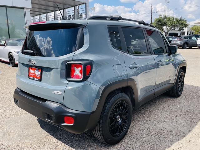 2017 Jeep Renegade Latitude North Edition photo 6