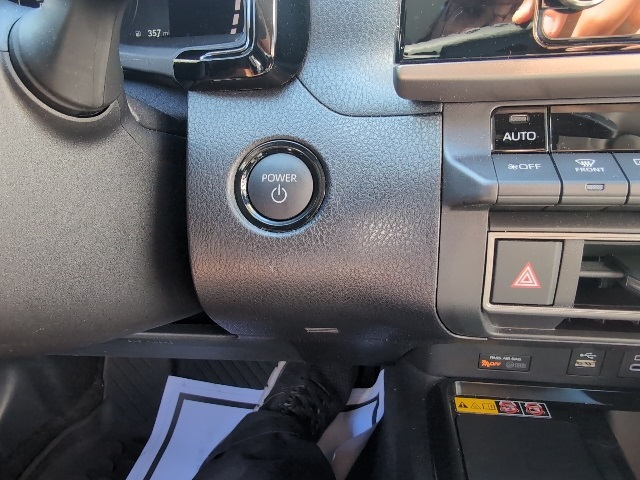 2025 Toyota Camry LE photo 26