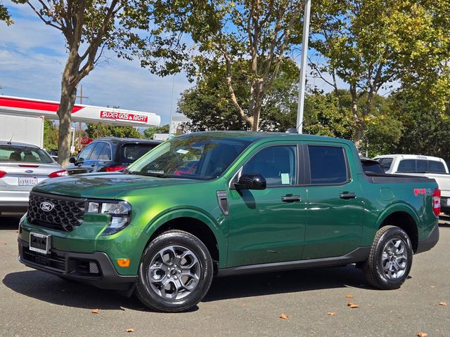 2025 Ford Maverick XLT photo 2